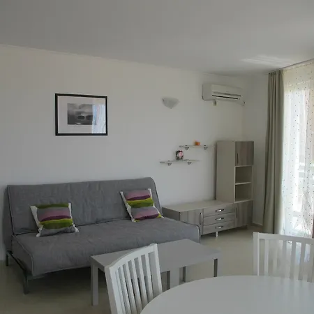 Crystal Apartment